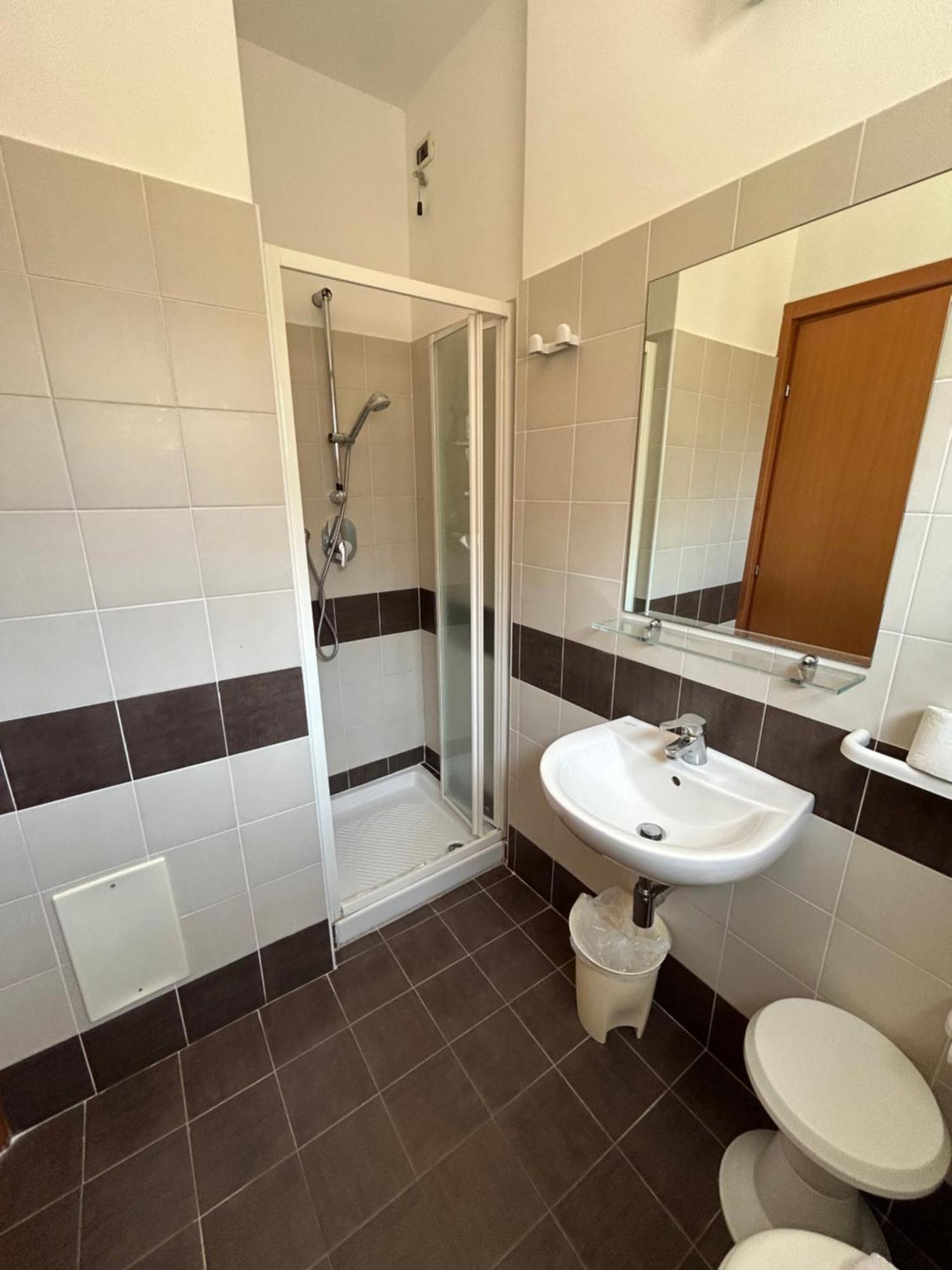 Hotel Favorita Cesenatico Extérieur photo